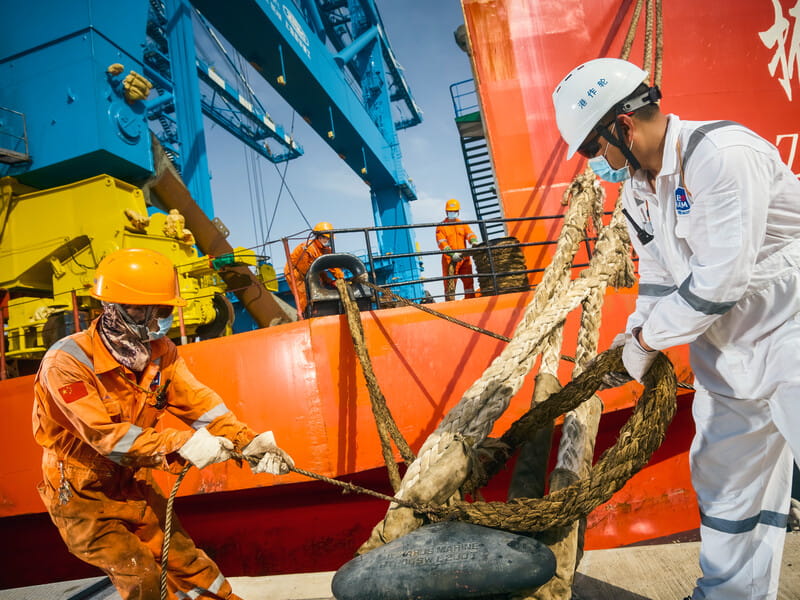  البحارة في صميم مستقبل النقل البحري