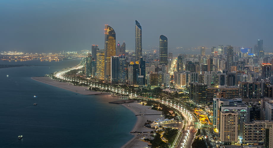 Abu Dhabi Leaps a Staggering 10 Places in 2024 Leading Maritime City Report